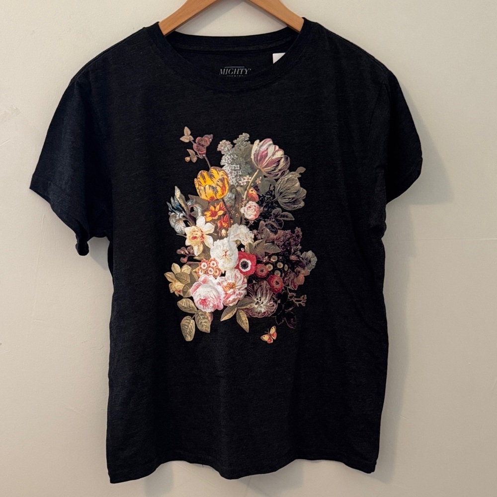 Floral Graphic Black T-Shirt